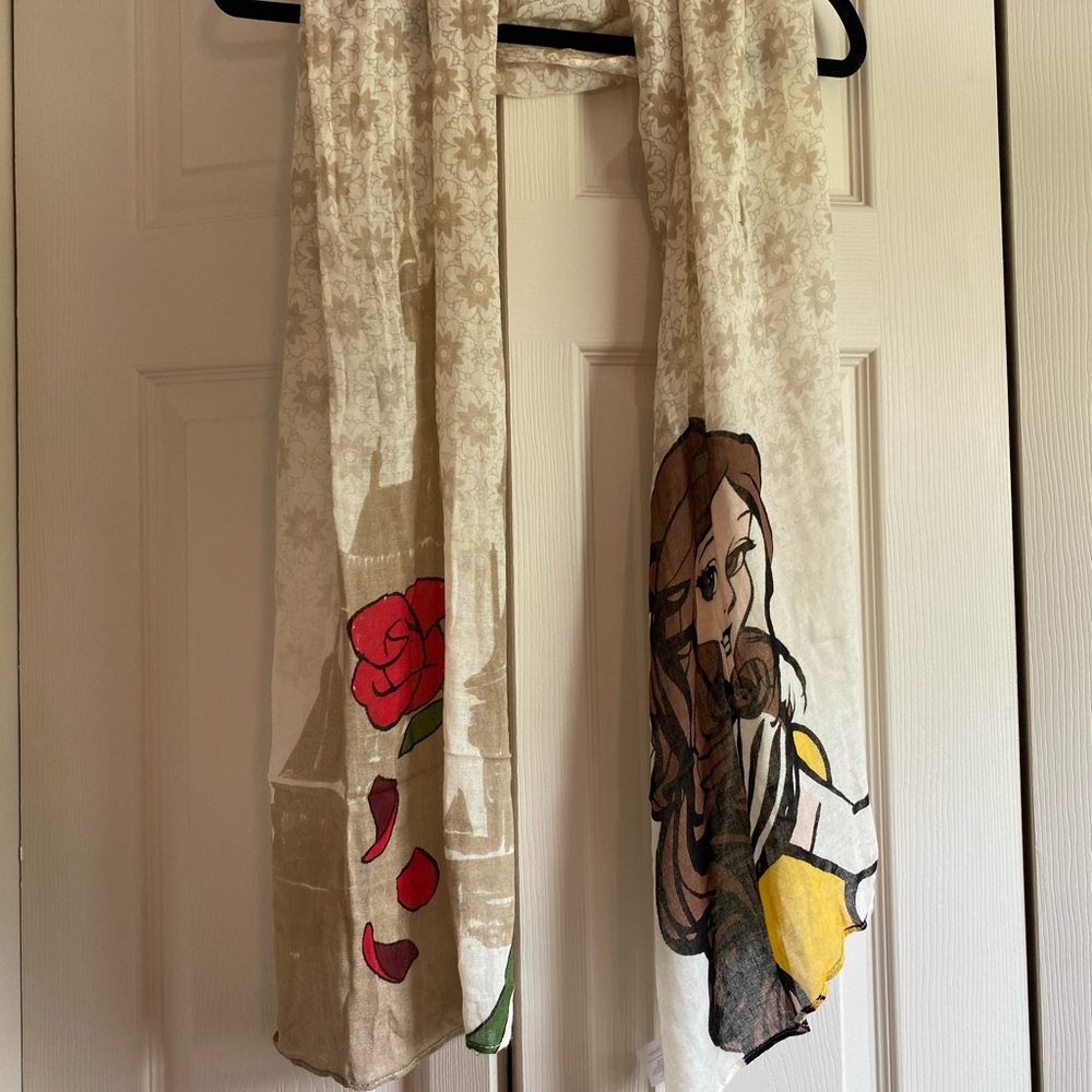 🌟BOGO🌟 Disney Beauty and the Beast scarf